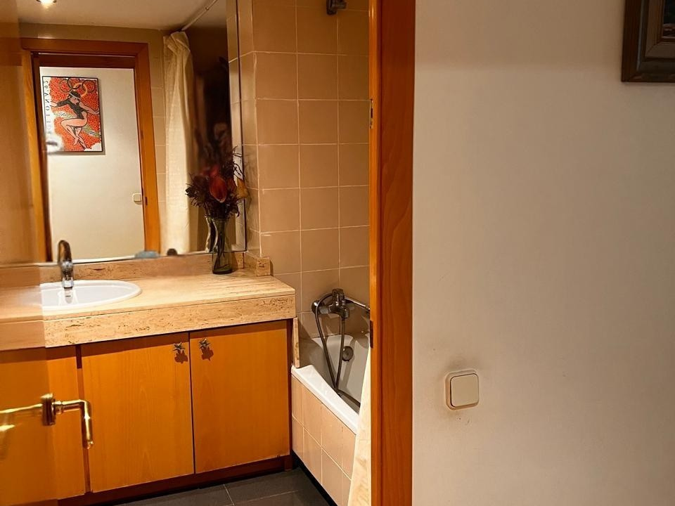 Piso Exclusivo en el Corazón de Terrassa-Isabel Silva - Premium Real Estate 61