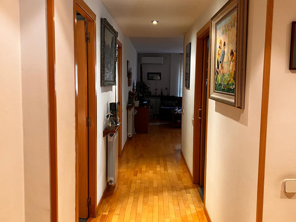 Piso Exclusivo en el Corazón de Terrassa-Isabel Silva - Premium Real Estate 48